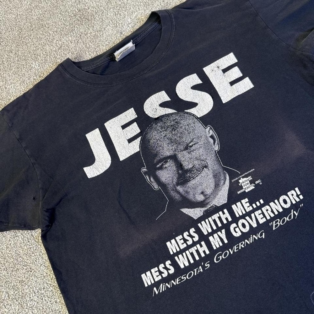 Vintage Jesse Ventura T-Shirt Large Black Governor Wrestler Tee